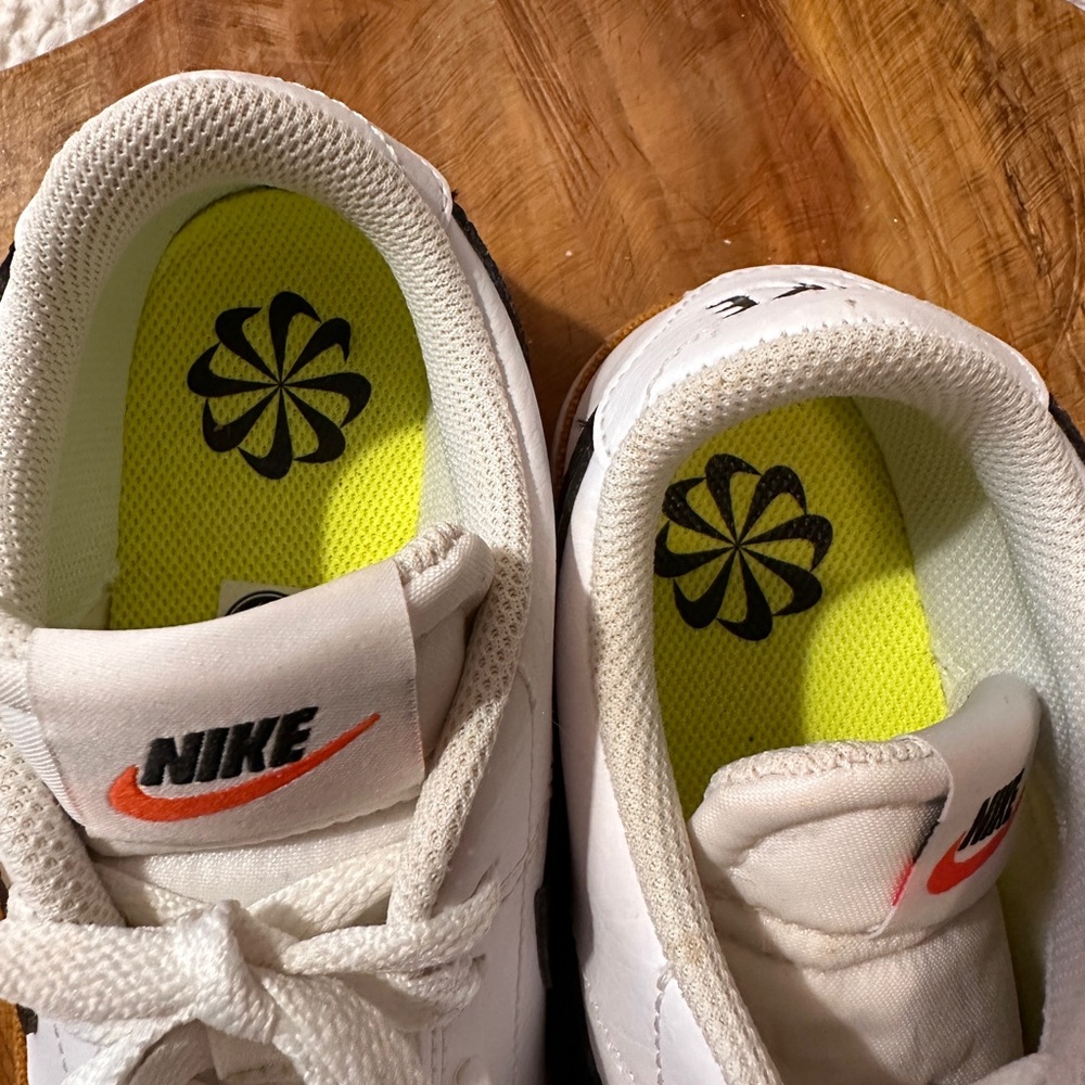 Nike White and Tan Sneakers - Picture 5 of 11